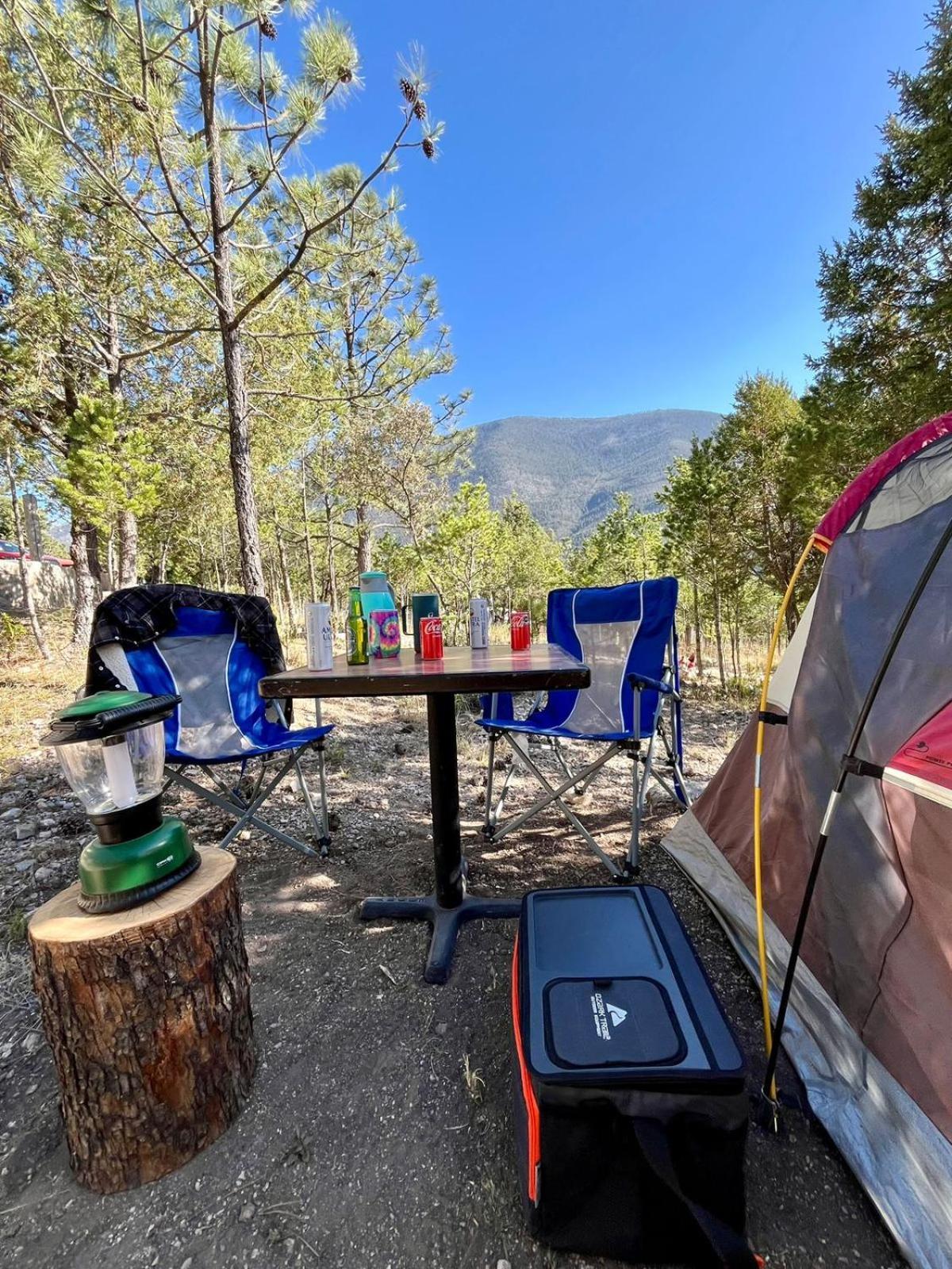 Los Lirios Camping En La Sierra De Arteaga מראה חיצוני תמונה