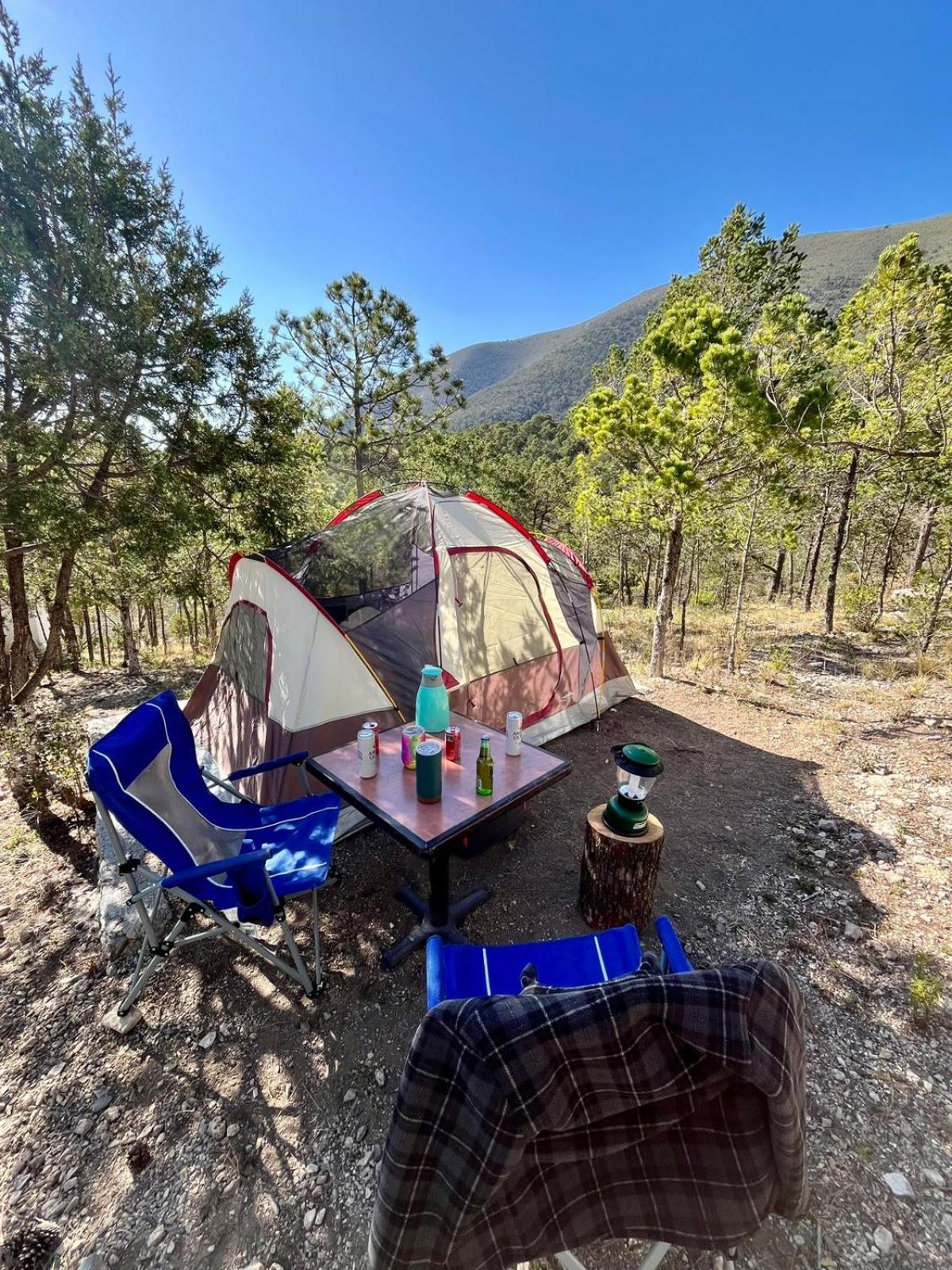 Los Lirios Camping En La Sierra De Arteaga מראה חיצוני תמונה
